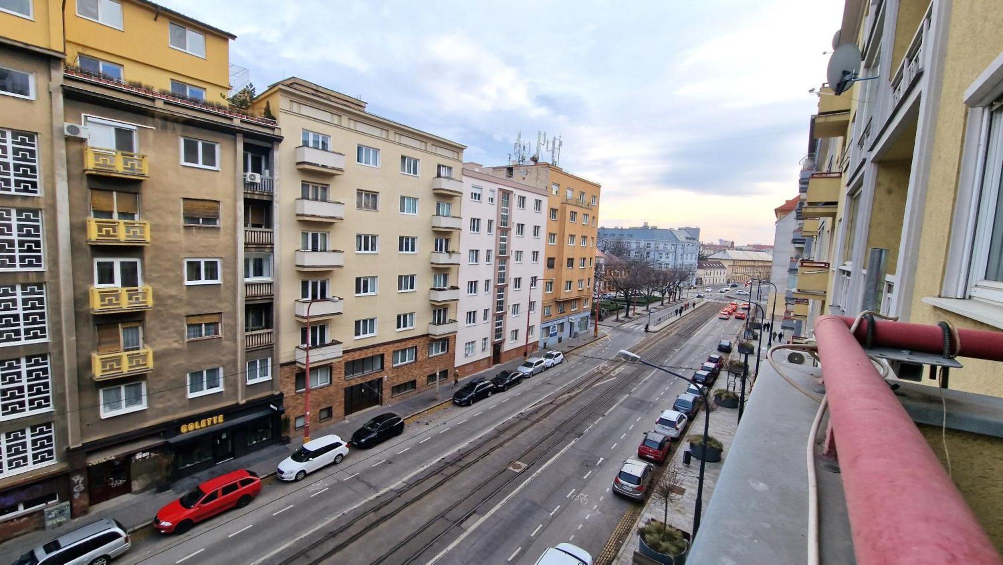 3 Room City Center Apartment By Bratislavatrip Exterior photo